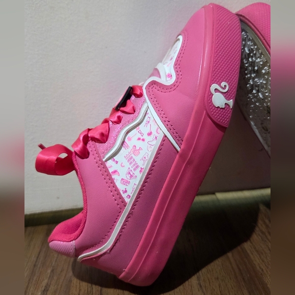 Girl's Ground Up Barbie Sneakers, Size 1 Y - Picture 4 of 11